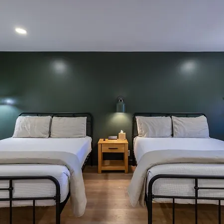 TimberLodge Inn